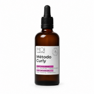 MOI Método Curly Aceite para Rizos 90ML – Brillo y Acabado Perfecto - STEP 6